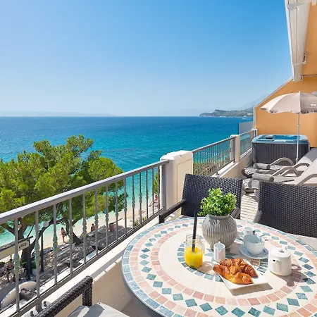 Andrea Hotel 4*