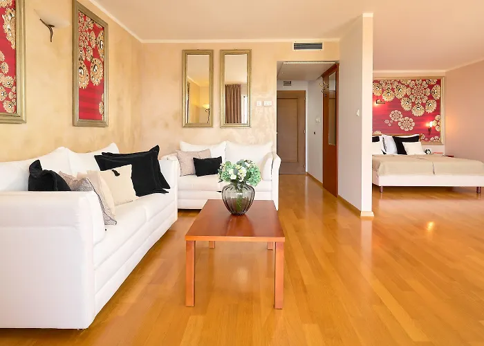 Andrea Hotel 4*