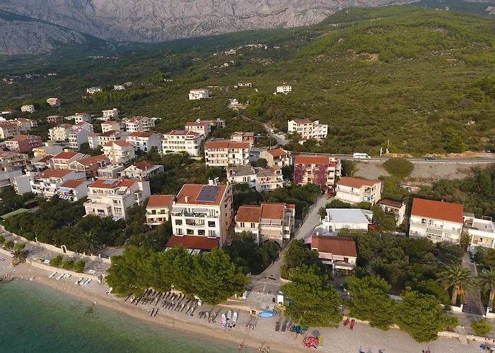 Andrea Hotel