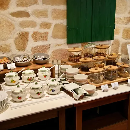 Hotel Andrea 4*